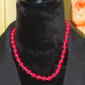 Red fake pearl necklace